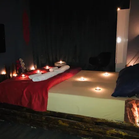 Zirkon Suit 아파트 *