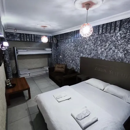 Apartman Zirkon Suit