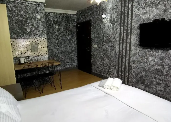 アパート Zirkon Suit