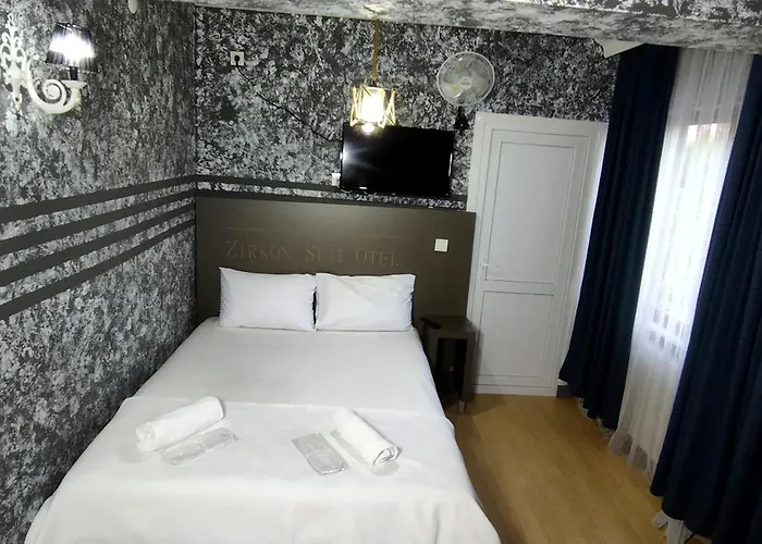 アパート Zirkon Suit